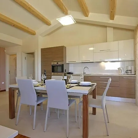 Holiday home Bellavista Poletti